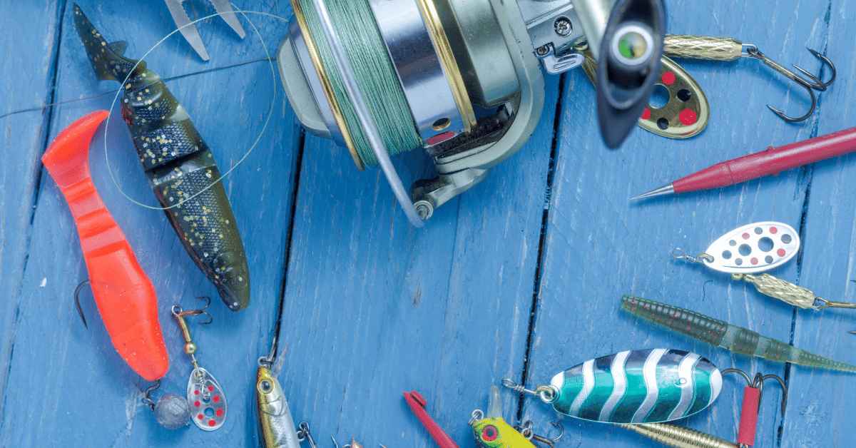 How to make hard plastic fishing lures (Crafting Perfection)